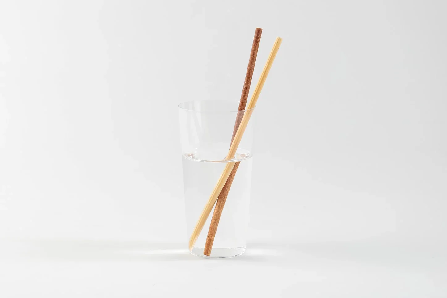 100％オーガニックコットンとシェラックによるストローの画像
