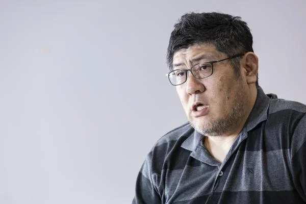 有限会社印伝矢部 矢部 祐介 氏の写真