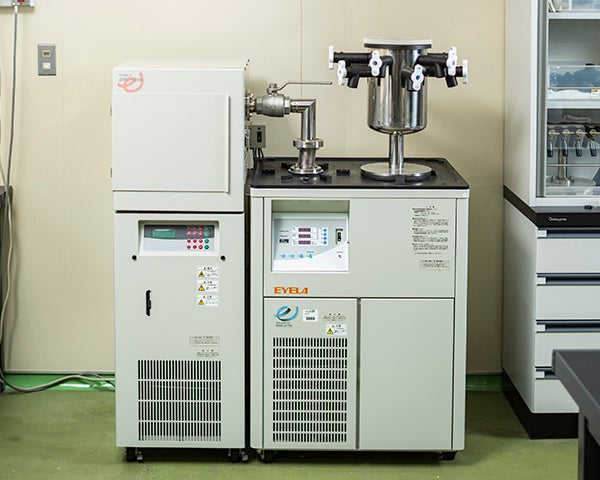 凍結乾燥機の写真