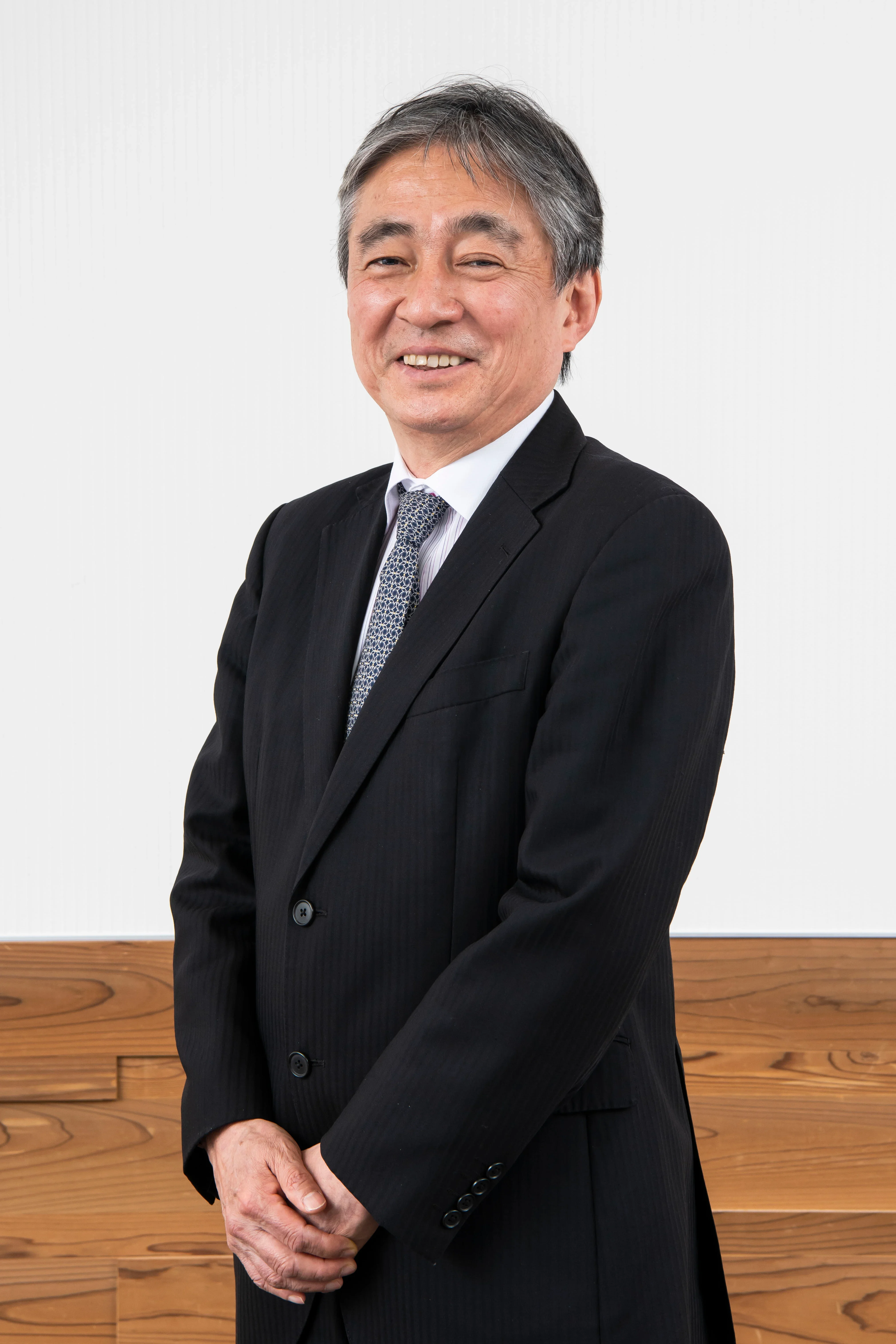 羽貝 泰昭（はがい　やすあき）氏の写真