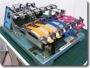 染色堅牢度試験機の画像